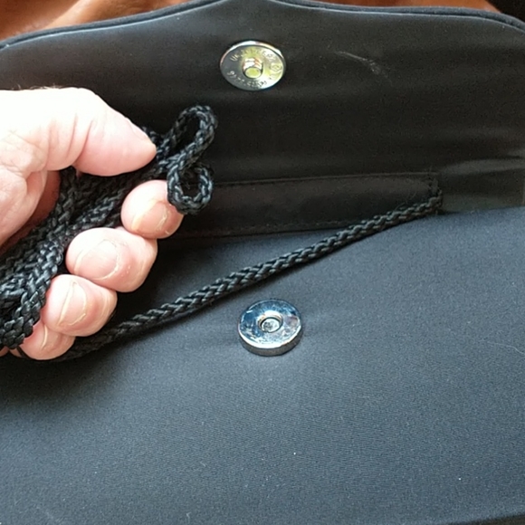 Gloria Vanderbilt Evening Crossbody Clutch - Picture 4 of 8